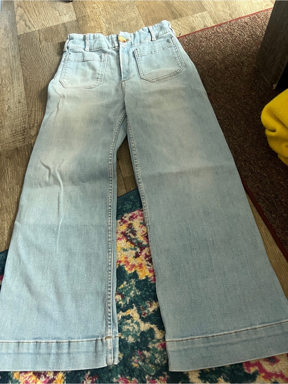 Maeve Colette Light Wash Wide-Leg Women’s Jeans size 28